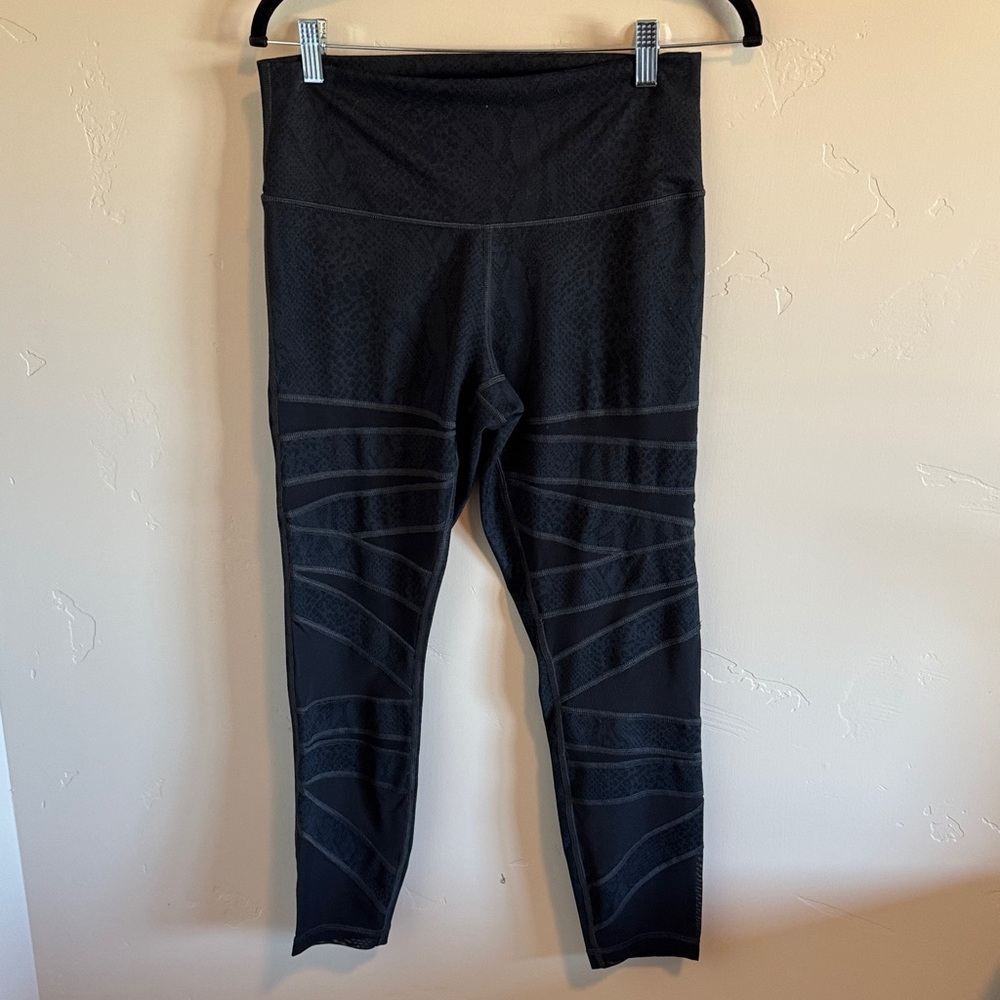 Lululemon black/grey high times tech mesh snake print leggings